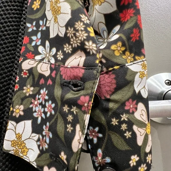 BCBGeneration Floral Sleeve Mini Dress (SMALL) - Picture 4 of 5